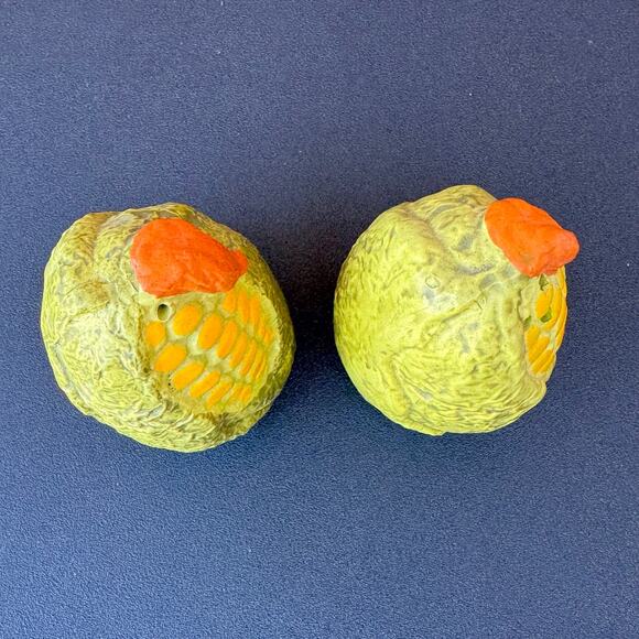 Vintage Ceramic Japanese Corn on the Cob Salt and Pepper Shakers - Picture 5 of 9